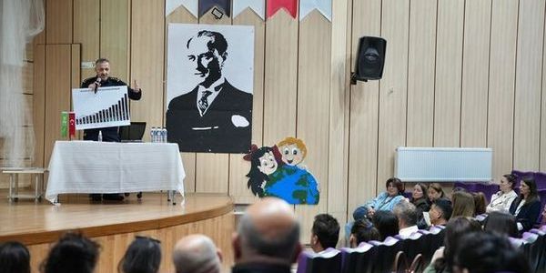 Tekirdağ'da Dijital Güvenlik ve Siber Farkındalık Eğitimi Düzenlendi