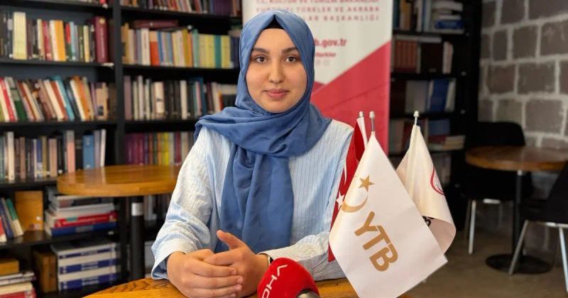 Özbek Öğrenci Soliha Sultonova Türkiye'de Yazılım Mühendisliği Eğitimi Alıyor