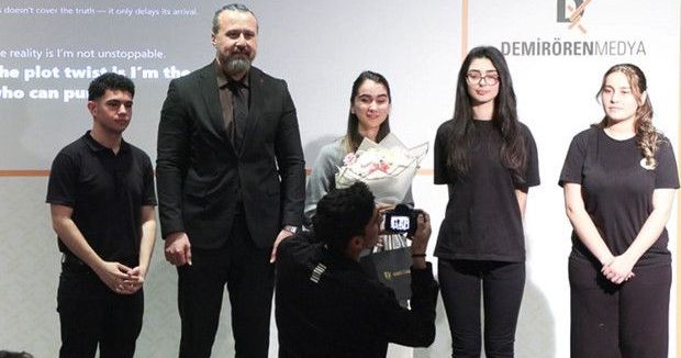 Demirören Medya ve Teknoloji Lisesi'nde Yapay Zeka Konferansı: Zülal Tannur Teknoloji Girişimlerini Paylaştı