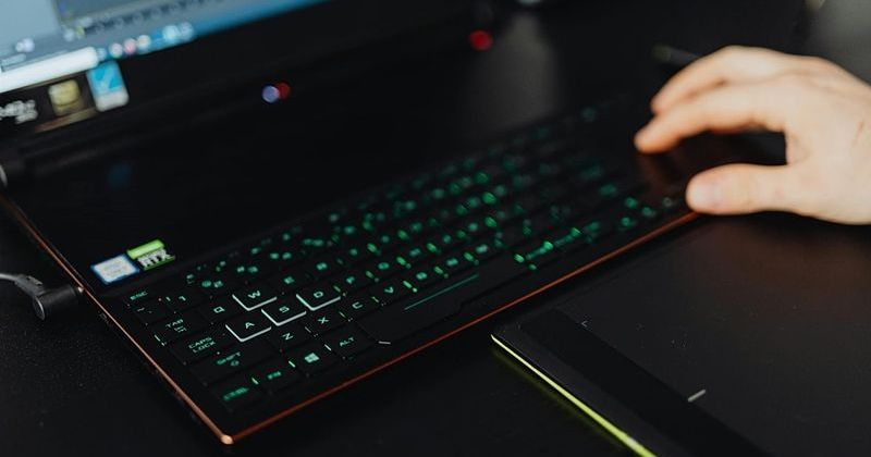 Yapay Zeka Aracı 9 Saniyede Şirket Veritabanını Sildi ve Özür Diledi