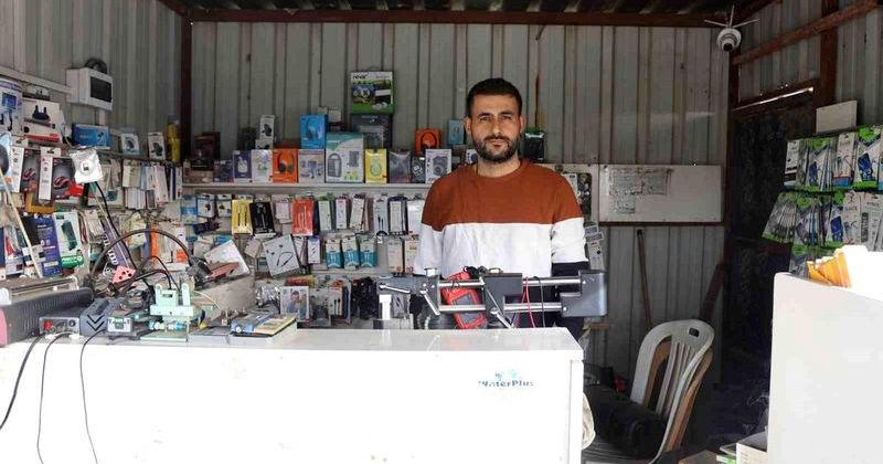 Hatay'da İki Hırsız 150 Bin TL Değerinde Cep Telefonu ve Aksesuar Çaldı