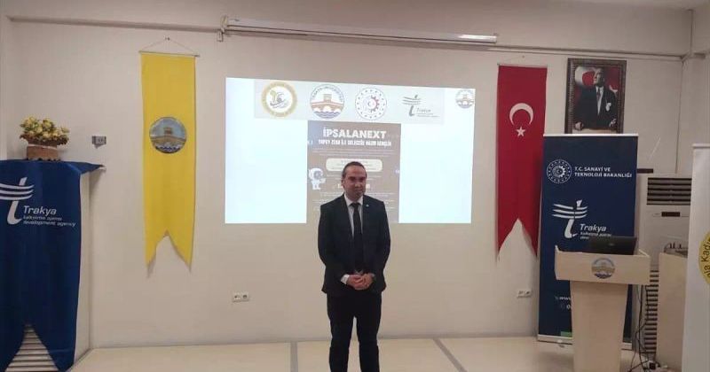 Türk Kızılay Edirne Şubesi Lokma Dağıttı, İpsala'da Yapay Zeka Eğitimi Verildi