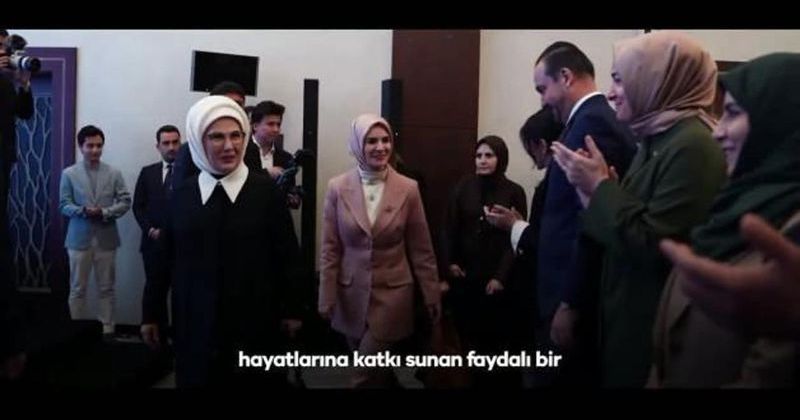 Emine Erdoğan'dan Çocukların Dijital Ortamda Korunmasına Vurgu