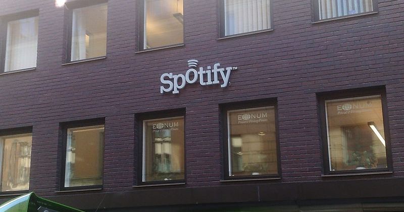 Spotify, Gerçek Sanatçıları Doğrulamak İçin Rozet Sistemini Başlatıyor
