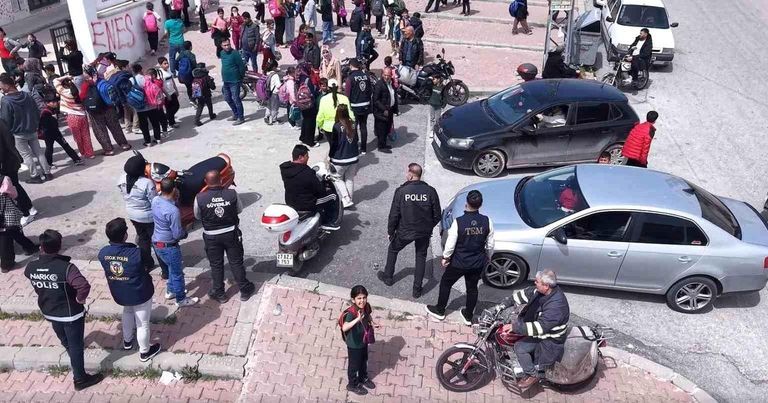 Gaziantep'te Okul Çevresi Güvenliği Dronlarla Güçlendirildi